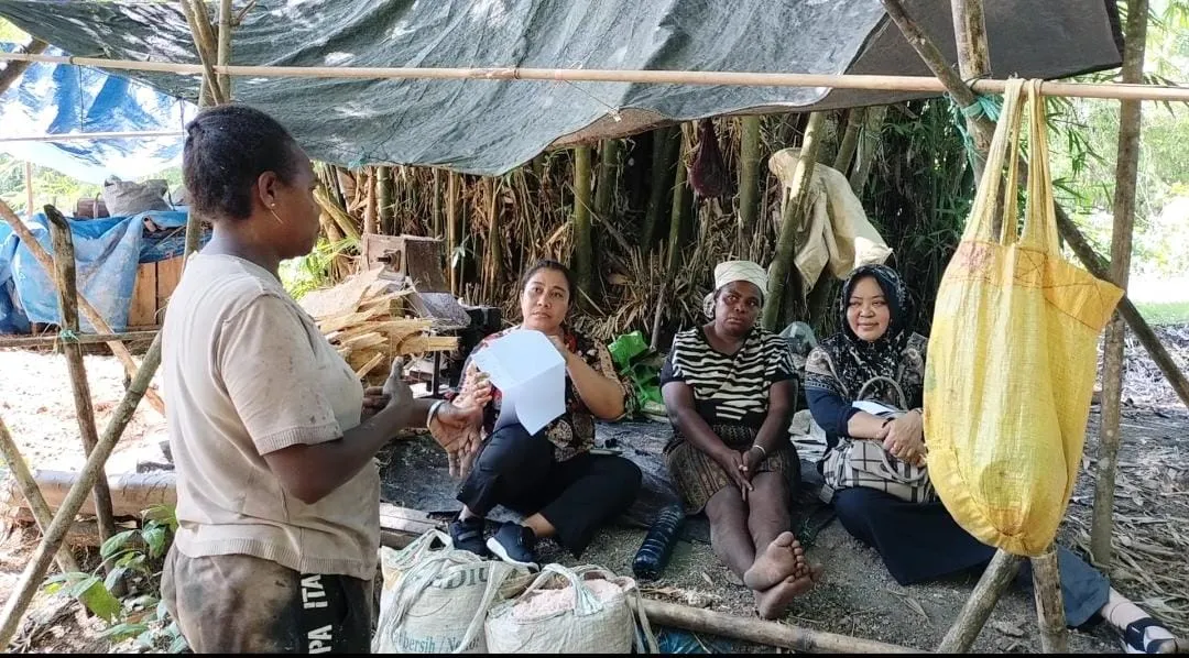 Penelitian Soroti Kecerdasan Ekologis Petani Sagu di Makbon untuk Ketahanan Pangan Berkelanjutan