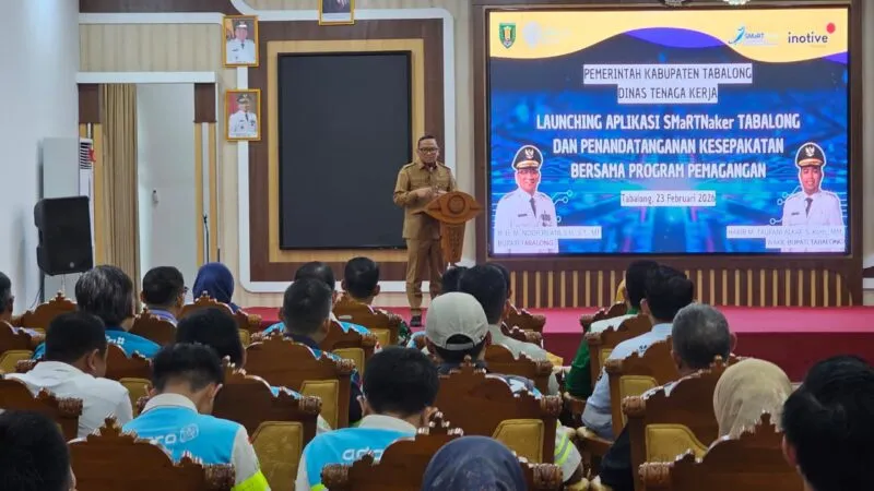 Bupati Tabalong Luncurkan Aplikasi SmartNaker untuk Perkuat Tata Kelola Ketenagakerjaan Digital