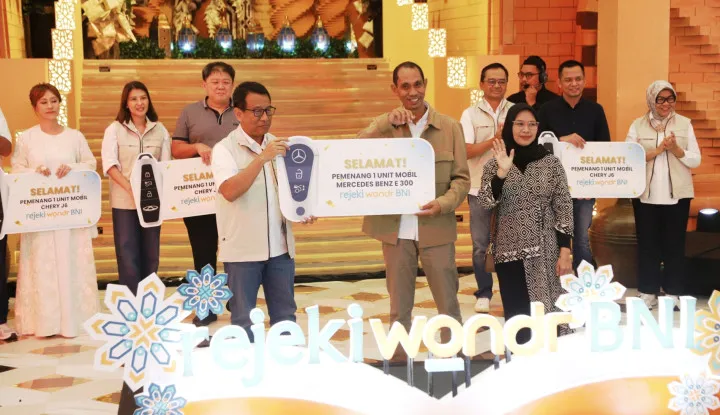 BNI Serahkan Hadiah Undian Rejeki wondr Tahap II, Pemenang Raih Mercedes-Benz E300 hingga Ratusan Gadget