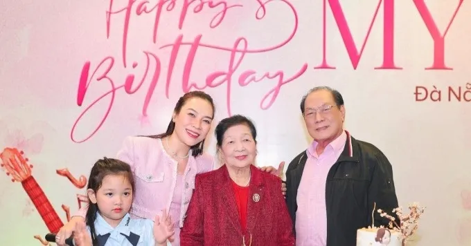 Touliver Unggah Foto Toc Tien Usai Umumkan Perpisahan, Sebut Masih Menyayangi Mantan Istri