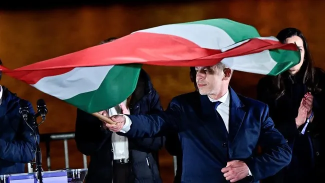 Orbán Tumbang di Hungaria: Ketika Kotak Suara Mengguncang Populisme Global dan Menguji Masa Depan Demokrasi