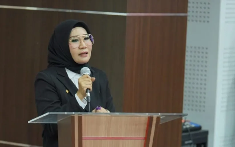 Dosen Farmasi Unismuh Makassar Ingatkan Bahaya Klaim Berlebihan pada Produk Kosmetik