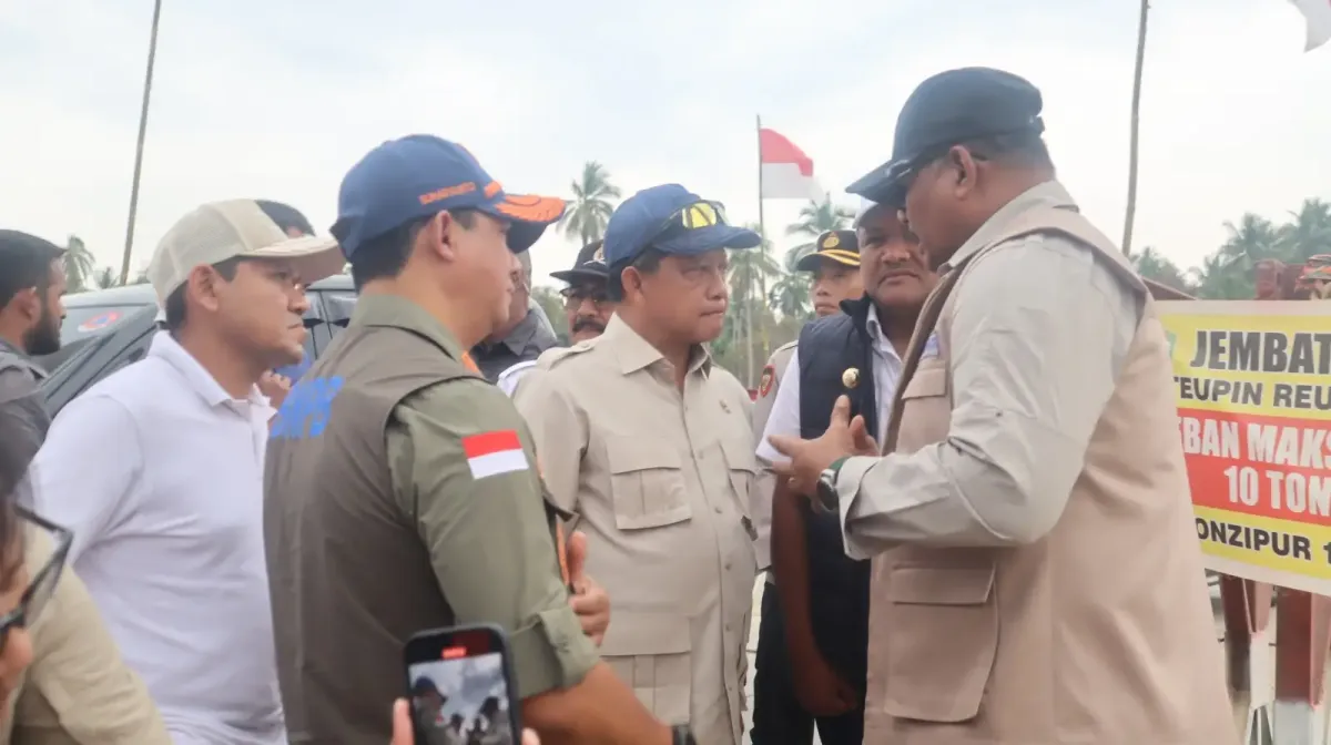 Kepala BNPB dan Mendagri Tinjau Percepatan Penanganan Pascabanjir dan Longsor di Aceh