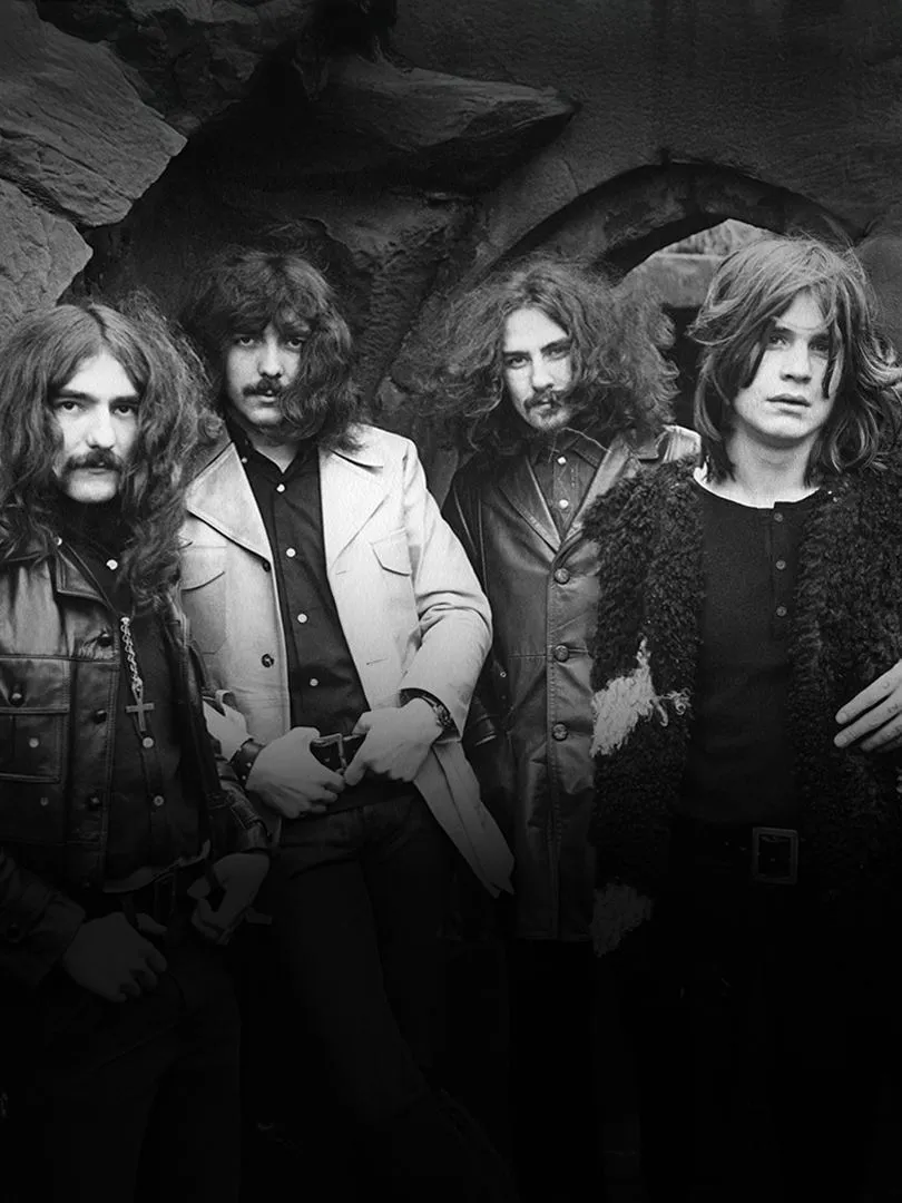 Kecelakaan Kerja Tony Iommi dan Awal Mula Suara Khas Black Sabbath