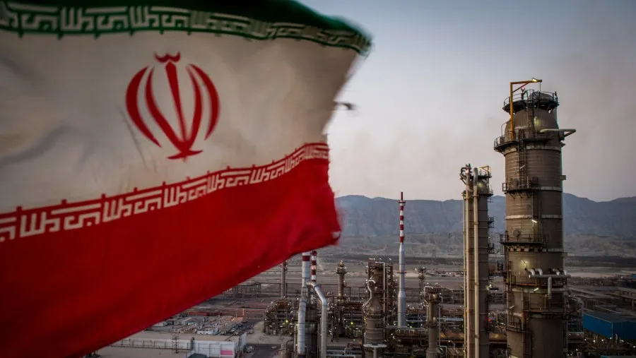 Pembicaraan AS–Iran Dimulai, Namun Analis Nilai Risiko Serangan Udara Tetap Tinggi