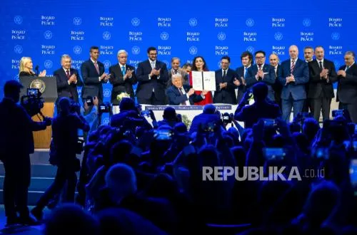 WEF 2026 Soroti Kontras Arah Energi China dan AS di Bawah Trump