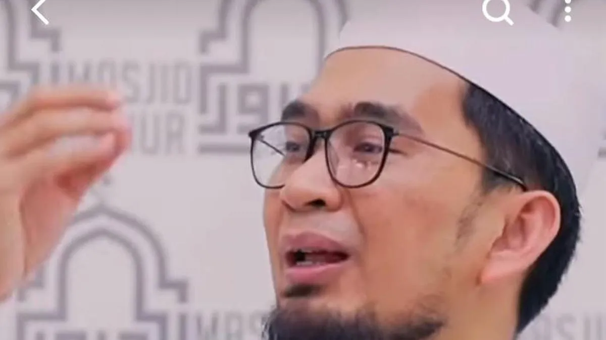 Ustaz Adi Hidayat: Hadirkan Rasa Seolah Sujud Terakhir agar Sholat Lebih Khusyuk