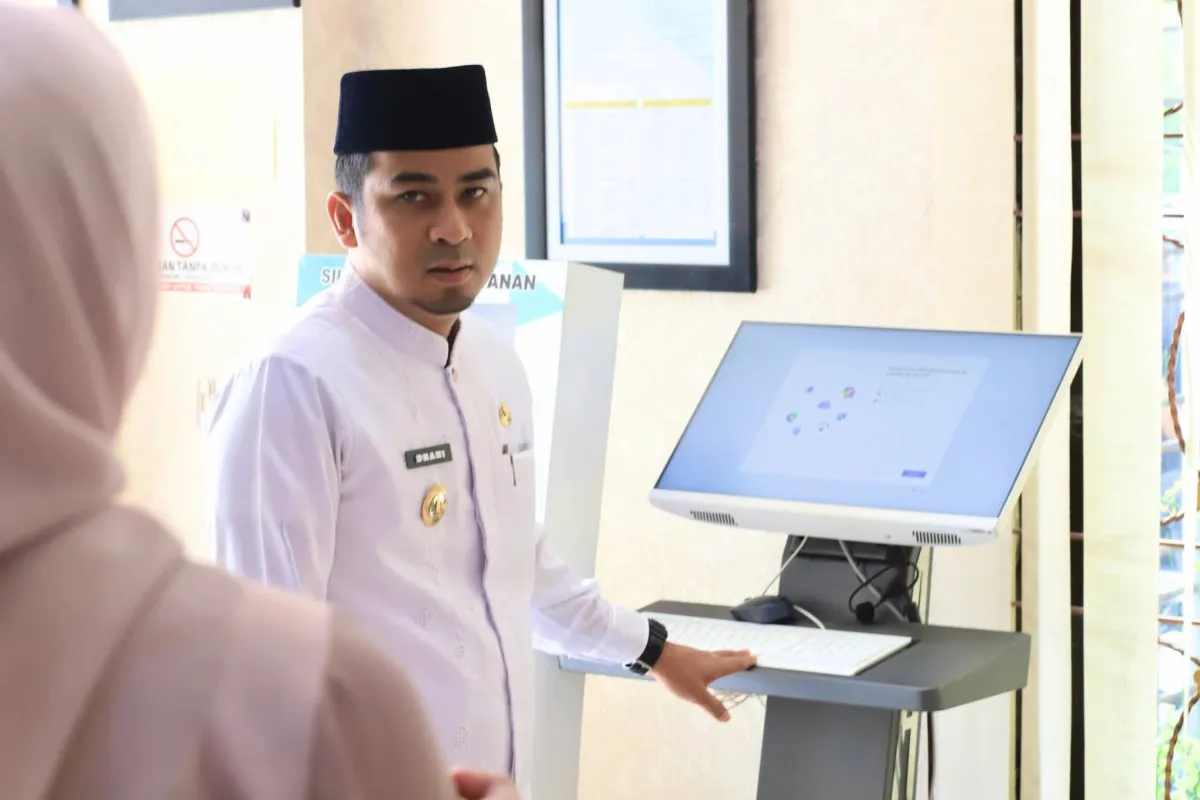 Wali Kota Solok Sidak DPMPTSP, Tekankan Peningkatan Kecepatan dan Transparansi Layanan