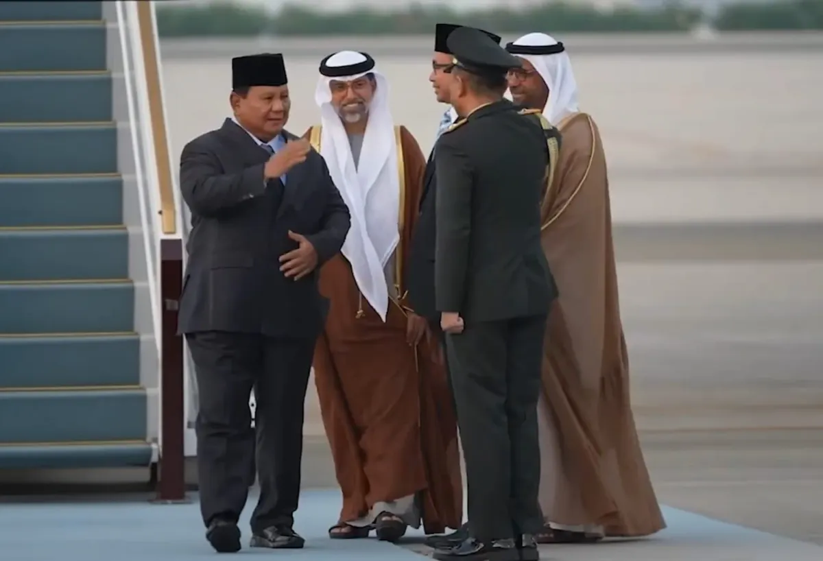 Prabowo Tiba di Abu Dhabi, Dijadwalkan Bertemu Presiden UEA MBZ