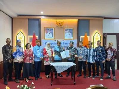Pemprov Kalteng dan Bulog Teken MoU Pengendalian Inflasi, Kerawanan Pangan, dan Bencana 2026