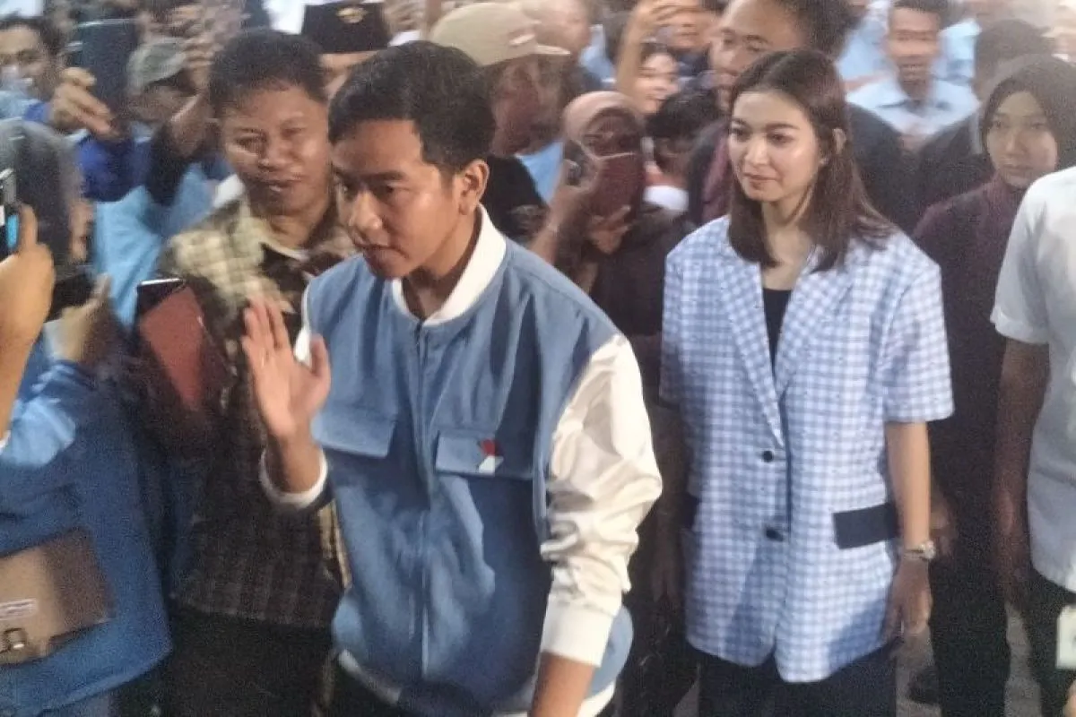 Gibran Jemput Prabowo ke JCC Jelang Debat Terakhir Pilpres 2024