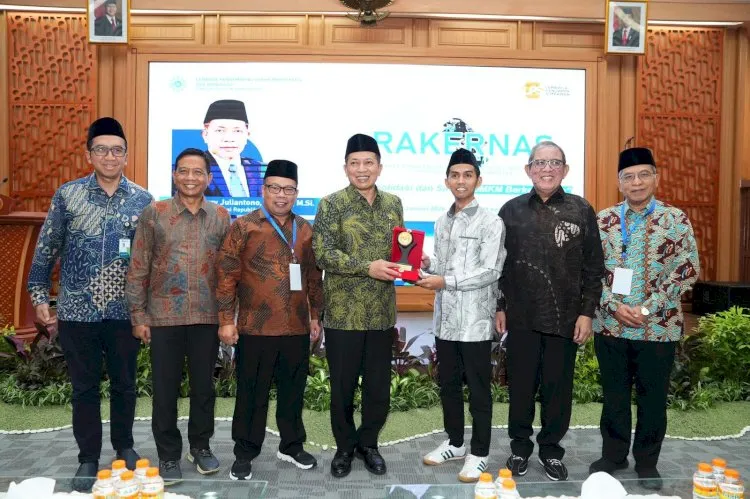 Kementerian Koperasi Gandeng Muhammadiyah Perluas Pemasaran Produk UMKM lewat Kopdes Merah Putih