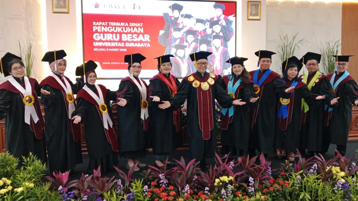 Ubaya Kukuhkan 10 Guru Besar Baru, Total Profesor Aktif Menjadi 36 Orang