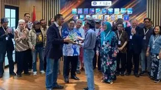 Puisi Esai, Upaya Mendekatkan Sastra dengan Realitas Sosial