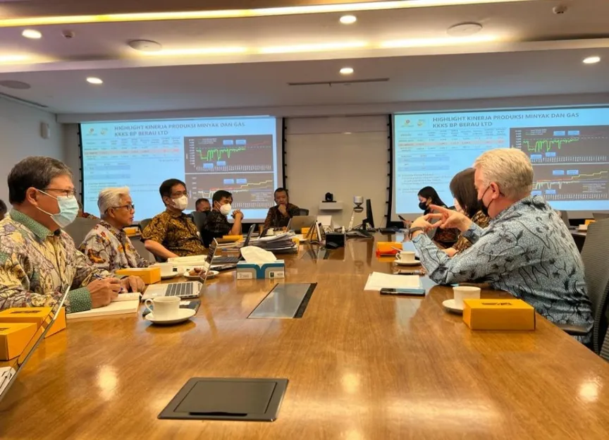 SKK Migas Gelar Rapat Koordinasi dengan 15 KKKS untuk Dorong Peningkatan Produksi dan Lifting 2022