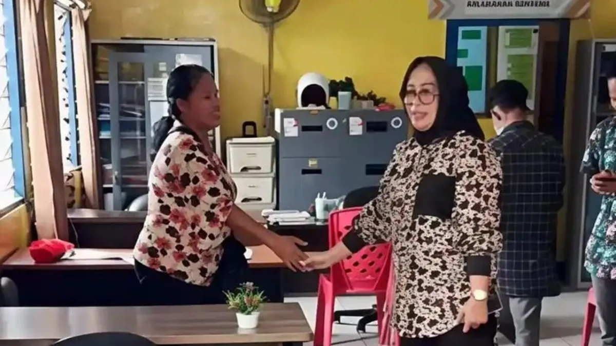 Pemkot Ambon Sidak Tiga Kantor Kelurahan di Sirimau, Cek Disiplin dan Kecepatan Layanan