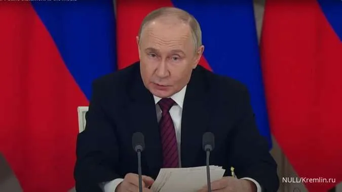 Kremlin Tembakkan Rudal Hipersonik Oreshnik, Sinyal Kekuatan di Tengah Pembicaraan Damai