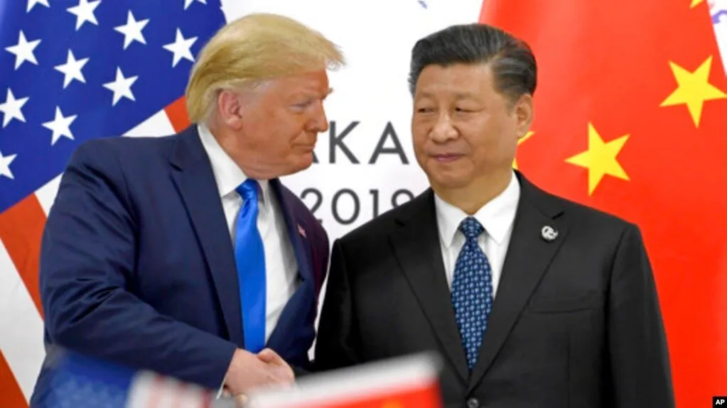 Trump: AS Sudah Terlibat Perang Dagang dengan China di Tengah Ketidakpastian Kebijakan Tarif