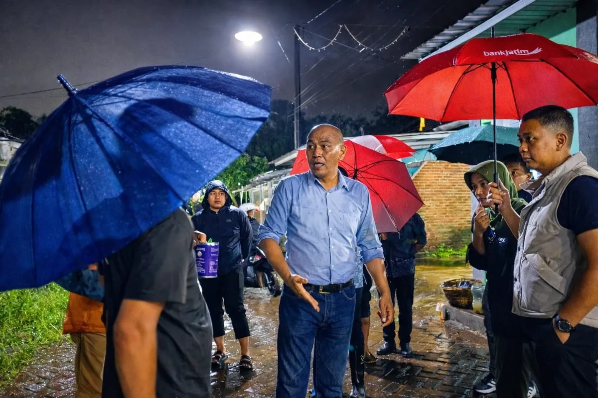 Satgas Pemkab Jember Sidak Malam di Villa Indah Tegal Besar, Banjir Berulang Diduga Terkait Tata Ruang