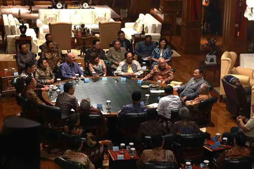 Prabowo Temui APINDO di Hambalang, Dorong Kolaborasi dan Perluasan Lapangan Kerja