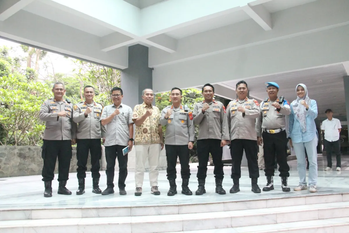Kapolres Purwakarta Patroli Kamtibmas ke Kawasan Industri Bukit Indah, Bahas Penguatan Keamanan Usaha