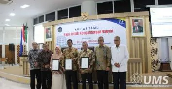 Dirjen Pajak Beri Kuliah Umum di UMS, Tekankan Pentingnya Kesadaran Bayar Pajak Sejak Mahasiswa