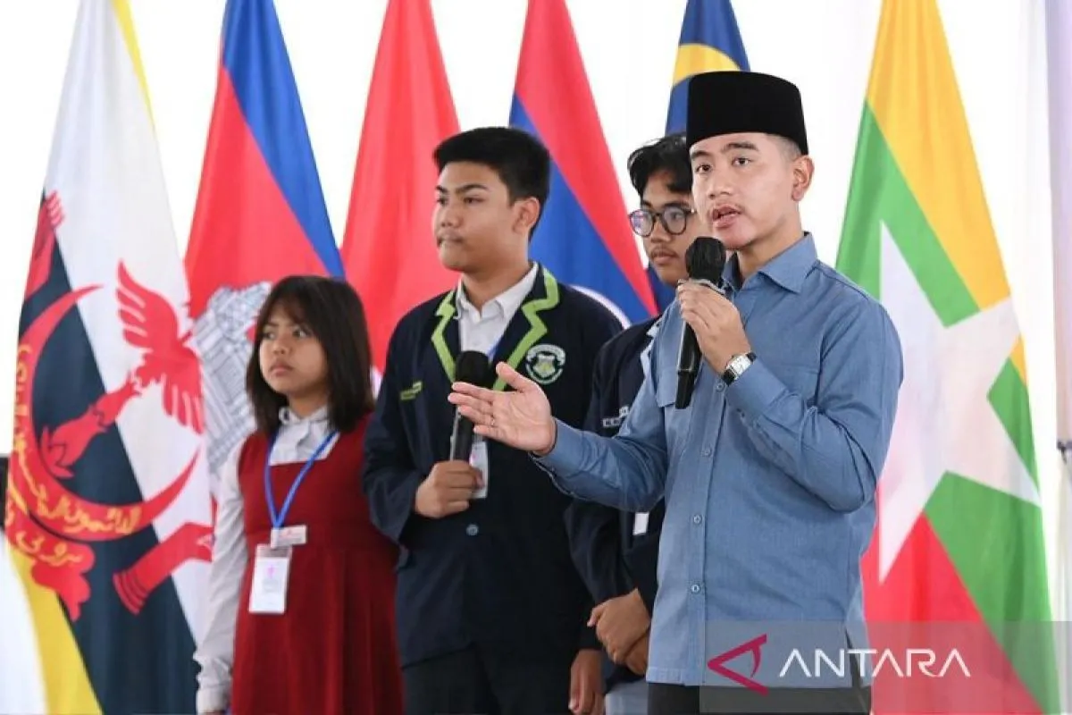 Gibran Tinjau AI Ready ASEAN di Bandung, Dorong Pelajar Kuasai Literasi dan Etika AI