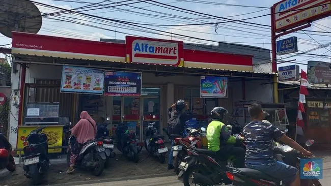 Rincian Biaya Waralaba Alfamart: Pilihan Kerja Sama, Estimasi Investasi, dan Skema Royalti