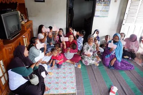 Mahasiswa BBK 7 UNAIR Gelar SAPA GIZI di Posyandu Tamansari untuk Edukasi Pola Asuh dan Gizi Seimbang