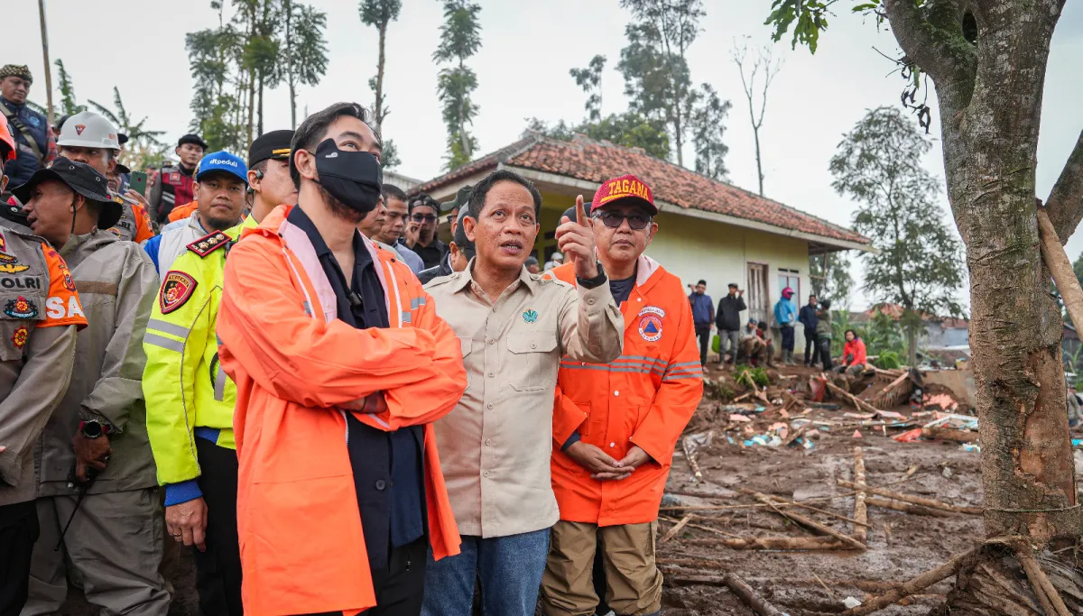 Menteri LH: Longsor Cisarua Bandung Barat Jadi Momentum Evaluasi Menyeluruh Tata Ruang Lanskap