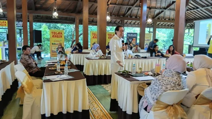 Komisi VII DPR RI Dorong Kolaborasi Industri Jamu dan Wisata Wellness Saat Kunjungi Sido Muncul