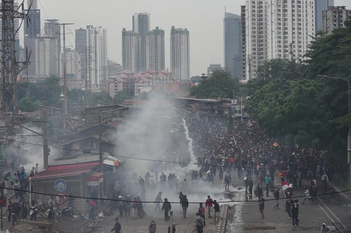 Pakar Psikologi Politik UI: Cara Menjaga Kesehatan Mental di Tengah Gelombang Demonstrasi dan Banjir Informasi