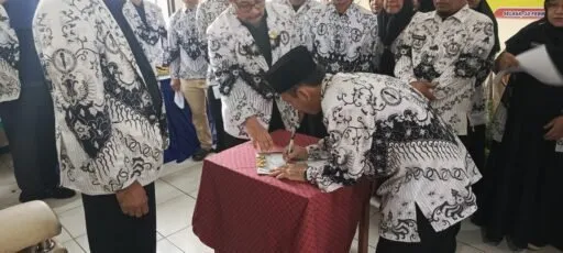 Prayogi Thia Nugraha Terpilih Aklamasi Pimpin PC PGRI Patokbeusi Periode 2025–2030
