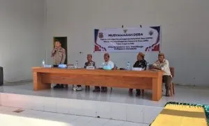 Kapolsek Mootilango Soroti Transparansi Anggaran dalam Musdes Karyamukti
