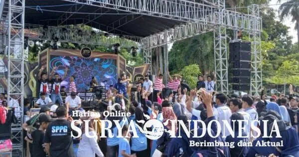 Narapidana Lapas Pamekasan Hibur Ribuan Warga lewat Nato Band dan Musik Daul di Arek Lancor