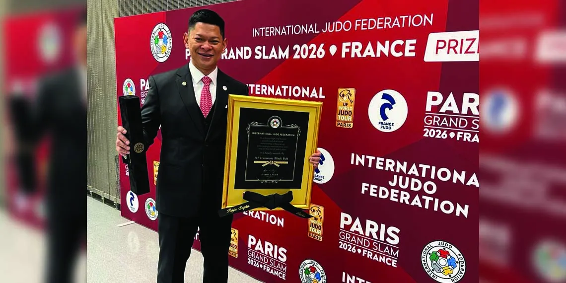 Ketua Umum NOC Indonesia Raja Sapta Oktohari Terima Gelar Kehormatan Black Belt dan Diamond Pin dari IJF