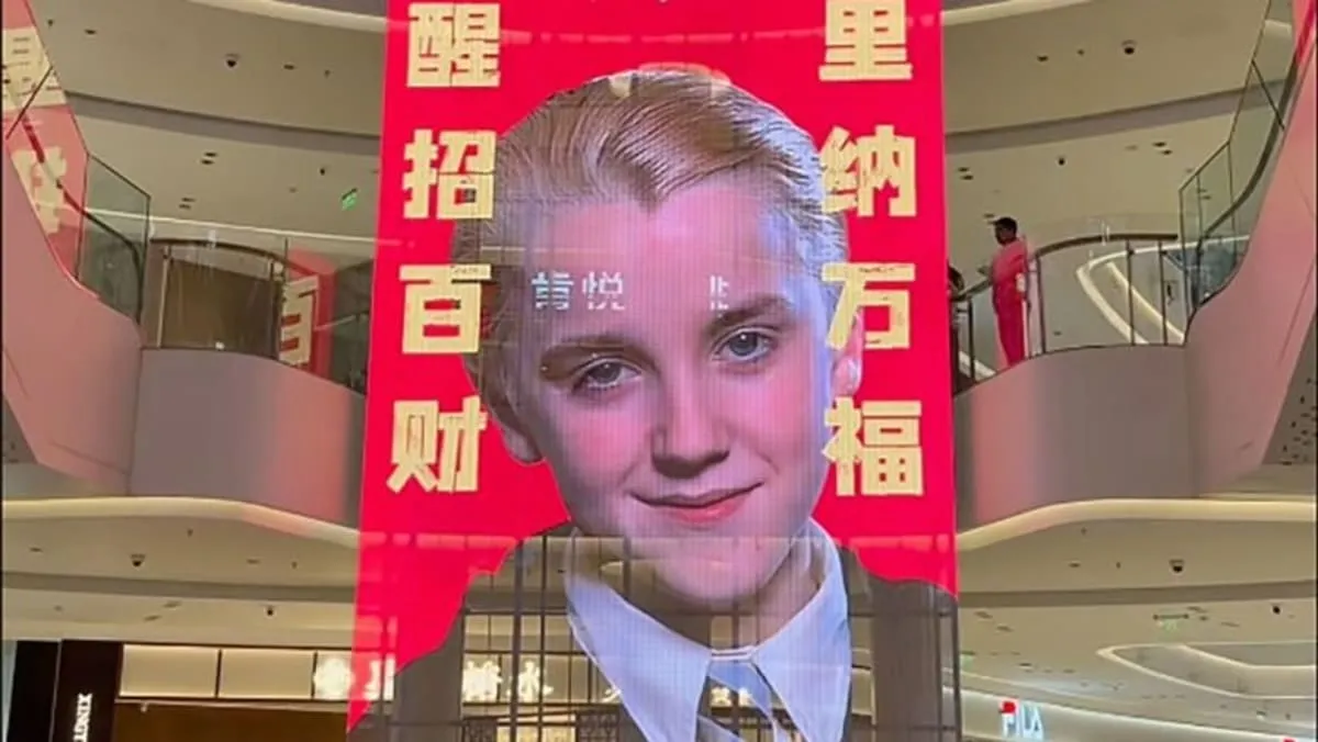 Tren Imlek di China: Draco Malfoy jadi simbol hoki, boneka “kuda depresi” ikut viral jelang Tahun Kuda
