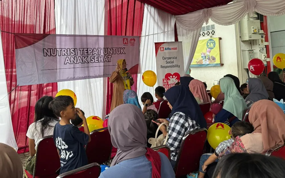 Alfamidi Gelar Edukasi Gizi untuk Keluarga Balita di Ciputat Timur