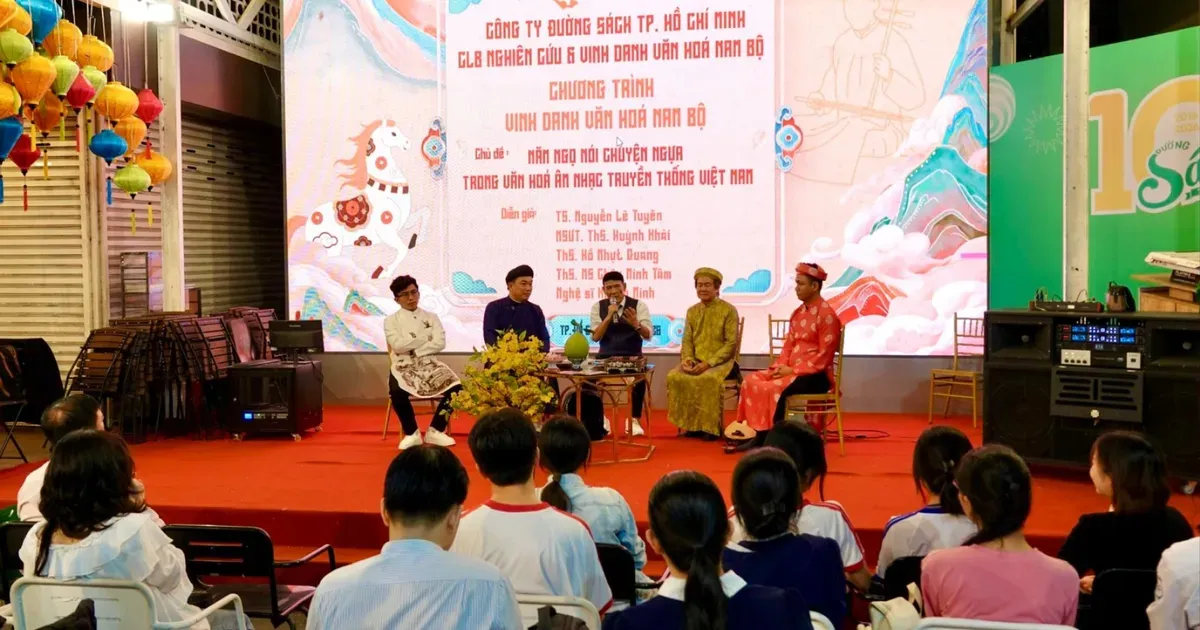 Program "Tahun Kuda" Bahas Simbol Kuda dalam Musik dan Opera Tradisional Vietnam