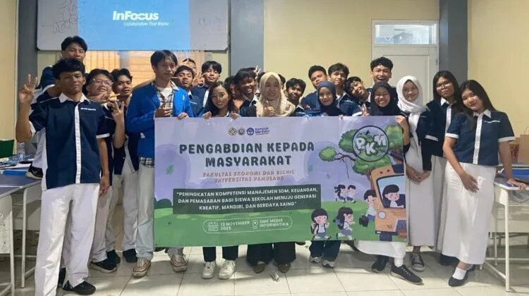 Mahasiswa FEB Unpam Gelar PKM Penguatan Kepemimpinan dan Tanggung Jawab Kelola Dana Kegiatan Sekolah