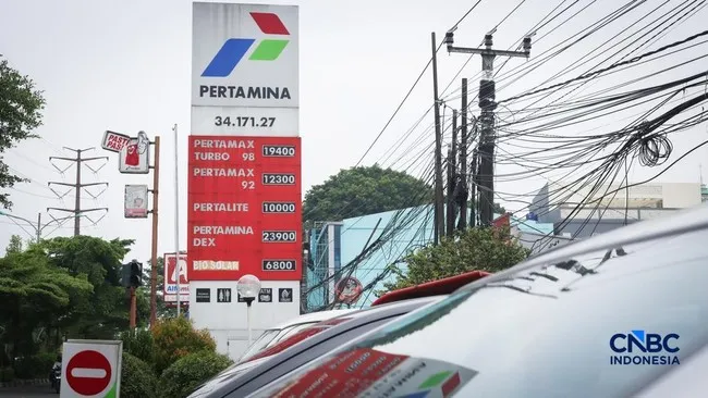 Harga BBM Non-Subsidi Pertamina Naik: Mengapa Publik Gelisah, Apa Artinya bagi Ekonomi, dan Bagaimana Kita Merespons