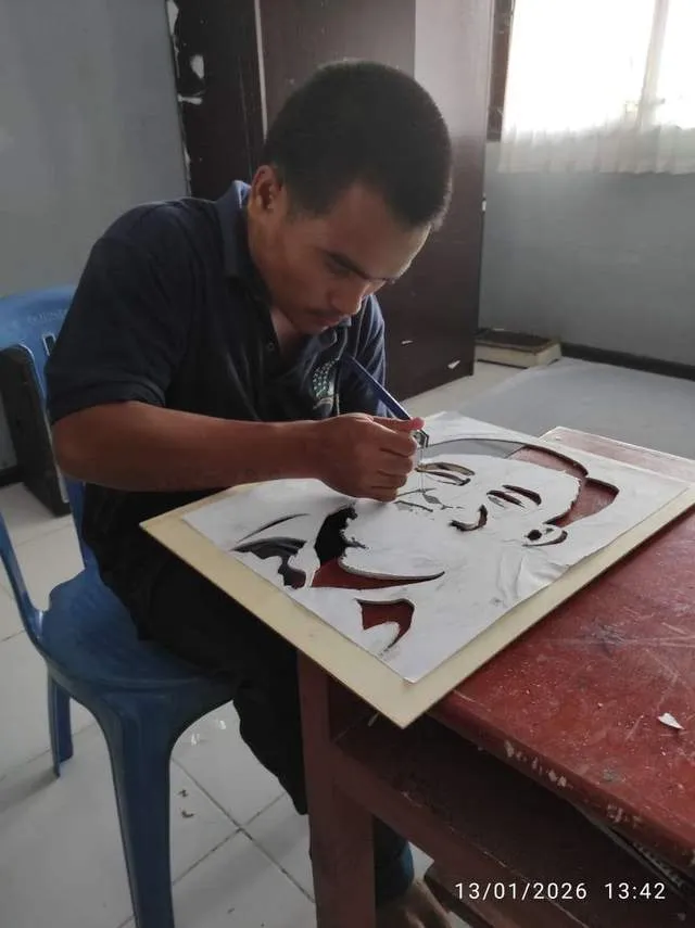 Karya Seni Siluet Jadi Cinderamata, LPKA Lombok Tengah Kembangkan Kreativitas Anak Binaan