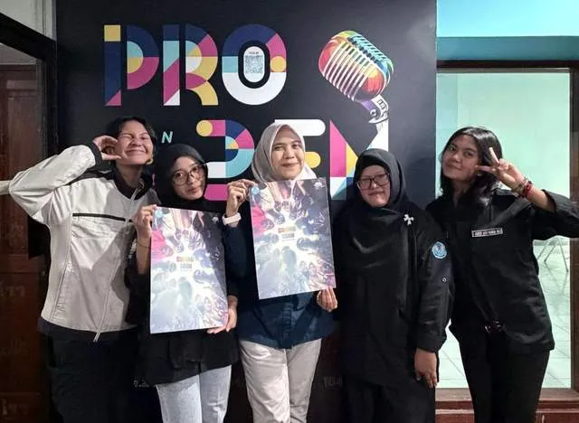 Malam Sastra SBP ke-44 di SMAN 2 Mataram Angkat Tema Gen Z lewat Pertunjukan “Suara yang Dilarang”