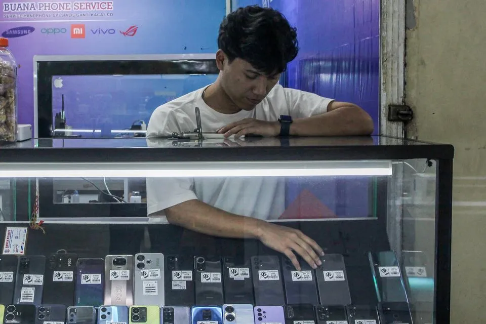 Lonjakan Permintaan Memori untuk AI Diprediksi Dorong Harga Smartphone Naik dan Tekan Produsen Elektronik