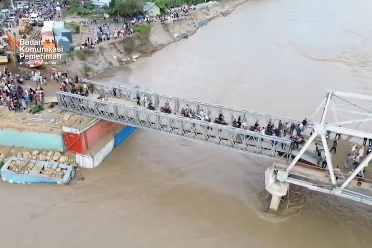 Cek Fakta: Video Klaim TNI Bangun Jembatan Darurat di Sumatera dalam Semalam Tidak Terbukti