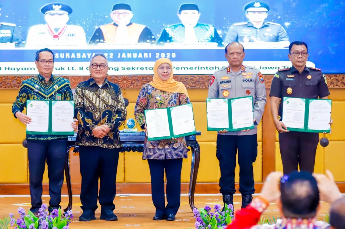 Ketua Kamar Agama MA Hadiri Penandatanganan MoU Kepastian Hukum dan Ketahanan Keluarga di Surabaya