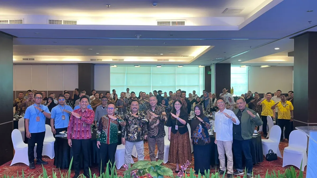 Perbarindo Kediri dan OJK Bahas Outlook Ekonomi 2026 serta Aturan Pemasaran Layanan Keuangan