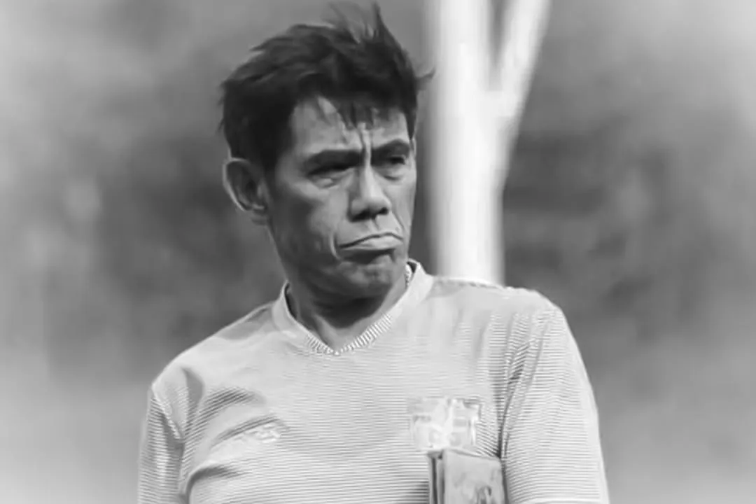 Mantan Pemain Timnas Indonesia Elly Idris Meninggal Dunia