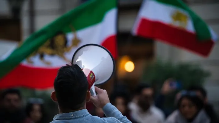 Bachtiar Nasir Peringatkan Dampak Global Jika AS Menyerang Iran
