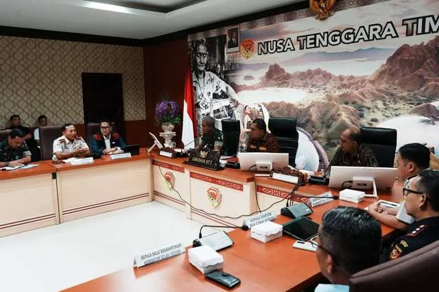 Gubernur NTT Pimpin Rapat Kesiapan Bandara El Tari Kupang Menuju Operasional Internasional